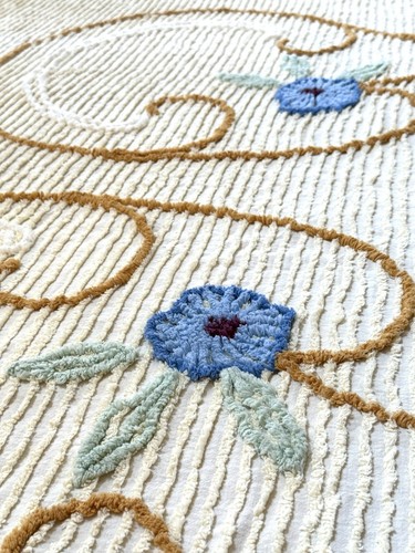 Vintage chenille coverlet bed - vintage,